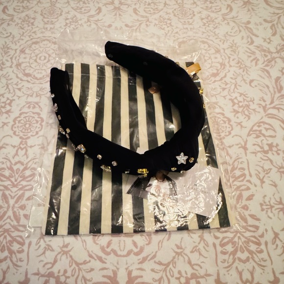 Lele Sadoughi Elegant Black Embellished Headband with stars and hearts - Picture 6 of 6